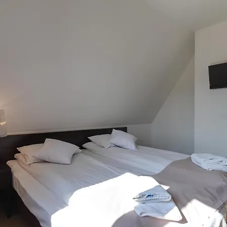 Hyrny Bed & Breakfast 3*